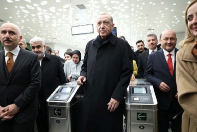 Başakşehir-Kayaşehir metrosu hizmete açıldı: Başkan Erdoğan ilk sürüşü gerçekleştirdi