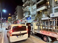 Akhisar'da Havaya 4 El Ates Açip Kaçan Süpheli Araniyor