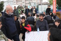 Kocasinan, Türkoglu'nda Her Gün Bin Kisiye Iftar Yemegi Ile 16 Bin Sicak Ekmek Dagitiyor