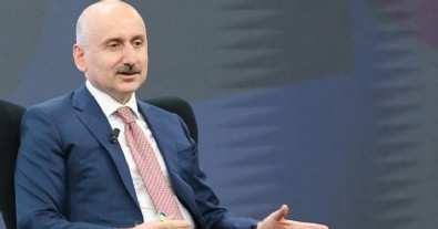 Bakan Karaismailoğlu: Ya 6'lı Masa'ya bir sekreter seçeceğiz ya bu aziz millete bir lider seçeceğiz