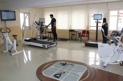 Iç Anadolu'nun En Büyük 'Sportif Performans Laboratuvari' Sivas'ta Açildi