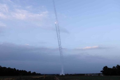 Israil'in Hava Saldirisina Gazze'den Roketli Cevap Açiklamasi 1 Ölü, 5 Yarali