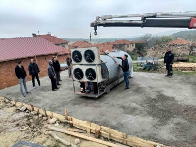 Kütahya Yaylababa Köyüne 5 Ton Kapasiteli Süt Sogutma Tanki