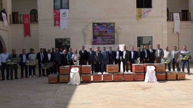 Siirt'te 295 Ariciya 11 Milyon 221 Bin Lira Tutarinda Arili Kovani Dagitildi