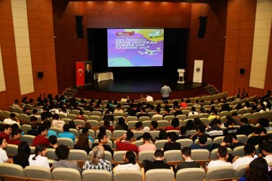 Yenisehir'de Dron Egitimini Tamamlayan Ögrenciler Sertifikalarini Aldi