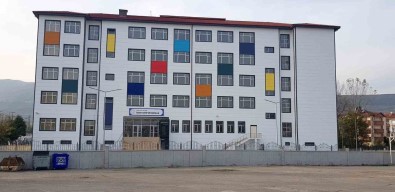 Ögretmenlerin Yaralandigi Asansörün Tescilsiz Oldugu Ortaya Çikti