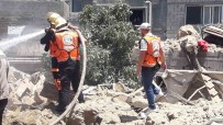 Israil Savas Uçaklari Gazze'de Sivillerin Evlerini Bombaladi