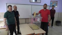 Deprem Bölgesi Osmaniye'de Oy Kullanma Islemi Basladi Haberi