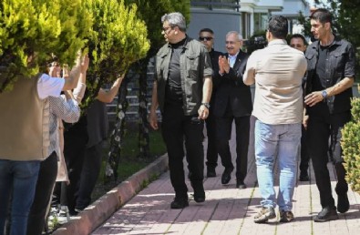 Kemal Kılıçdaroğlu CHP Genel Merkezi'ne gitti