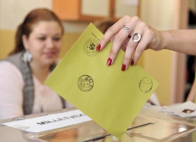 Türkiye sandık başında! Oy kullanırken bunlara dikkat...