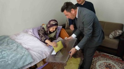 Yozgat'ta 6 Seçmen, Seyyar Sandikta Oy Kullandi
