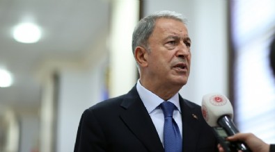 Bakan Akar: Fitne, fesat sokmaya çalışanlara inanmayın