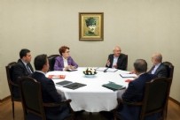 CHP'de skandal: Seçimi kaybedince başörtülü partiliyi tartaklayıp AK Parti'ye göndermişler!