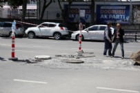  ADANA BÜYÜKŞEHİR BELEDİYESİ - CHP'li belediye yolu yaptı rögar kapağını unuttu... 'Kamera şakası gibi'
