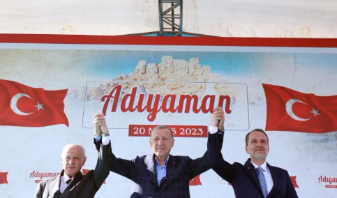 Fatih Erbakan'dan 28 Mayıs mesajı