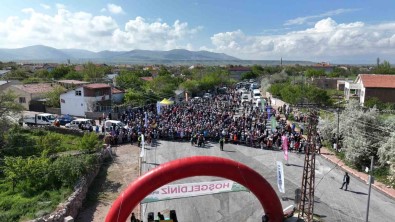 Bakan Akar Ve Baskan Büyükkiliç Doga Yürüyüsüne Katildi