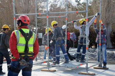 Erzurum'da 170 Bin Aktif Sigortali Var