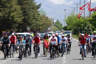 Erzincan'da Bisiklet Turu
