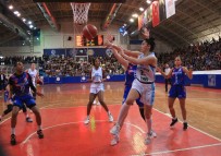 Izmit Belediyespor Süper Lig'e Yükseldi