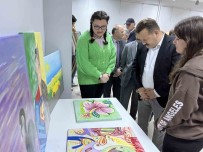 Lise Ögrencilerinin Resim Sergisi Begeni Topladi