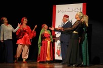 Aktif Yaslilardan Müzikal Komedi