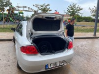 Antalya'da 15 Dakikalik Yagmur Hayati Felç Etti, Bir Saatte Hayat Normale Döndü