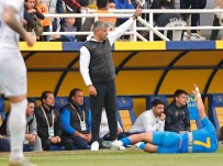 Bucaspor 1928'De Sait Karafirtinalar, Cüneyt Dumlupinar'i Geride Birakti