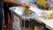  YSK SON DAKİKA - Yurt dışı ve gümrüklerde oy kullanan seçmen sayısı 1,5 milyonu aştı