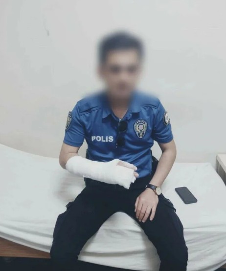 Kadıköy'de polise saldıran 5 kişi serbest kaldı