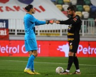 Altinordu Kalecisi Ali Emre, Kurtarislariyla En Iyi Kaleciler Arasinda