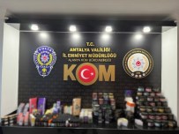 Antalya'da Üç Ilçede Kaçakçilik Operasyonu
