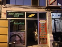 Fatih'te Pideci Dükkaninda Yangin Açiklamasi 4'Ü Agir 6 Yarali