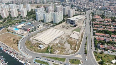 Izmir Büyüksehirin Ödüllü Projesi 'Opera Izmir' 5 Yildir Bitirilemedi