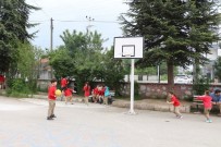 Lise Ögrencilerin Ürettigi Spor Aletleri Okullara Verildi