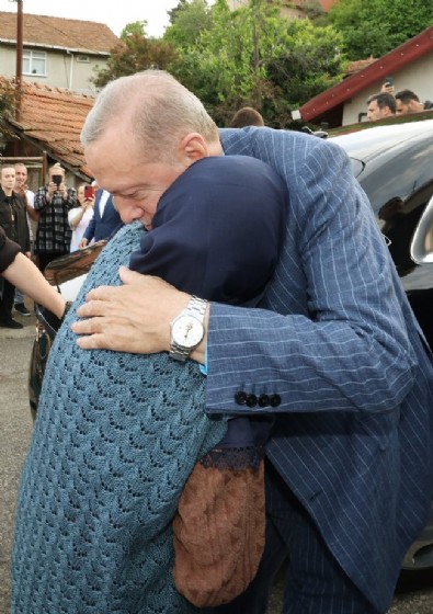Başkan Erdoğan’dan eski komşusuna sürpriz ziyaret!