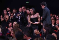 Cannes'dan Merve Dizdar'a 'En Iyi Kadin Oyuncu' Ödülü