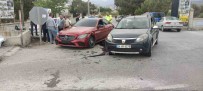 Alanya'da 3 Aracin Karistigi Kazada 2 Kisi Yaralandi Haberi