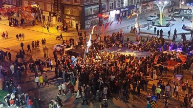 Katilim Orani Düstü, Erdogan Oy Oranini Artirdi