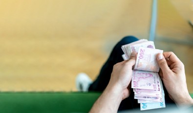 Bakan Bilgin'den 7 bin 500 lira üzerindeki emekli maaşlarına zam açıklaması