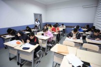 Bayrakli'da Sinav Heyecani