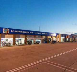 Kapadokya Havalimaninda Yilin Ilk Çeyreginde Uçanlarin Sayisi 131 Bini Geçti