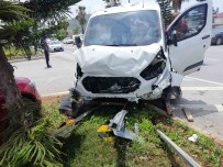 Otomobil Ile Kamyonet Çarpisti Açiklamasi 5 Yarali