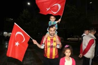 Galatasaray'in Sampiyonlugu Tasova'da Coskuyla Kutlandi