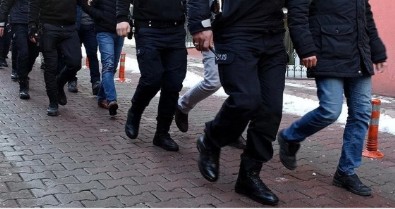 İstanbul merkezli 6 ilde FETÖ operasyonu: 12 gözaltı