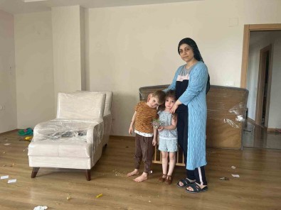 Kirayi 2 Bin Liradan 15 Bin Liraya Çikartti, 2 Çocuklu Kadini Kapi Disari Etti