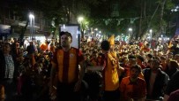 Kocaeli'de Galatasaraylilar Sampiyonlugu Coskuyla Kutladi Haberi