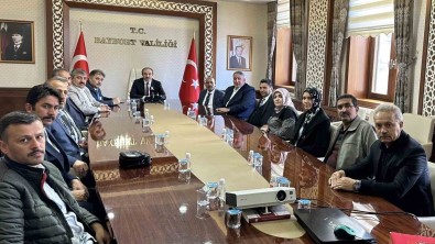 Bayburt'ta Kurulacak Sünger Fabrikasinda Imzalar Atildi