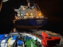 Çanakkale Bogazi'nda Dökme Yük Gemisi Makine Arizasi Yapti