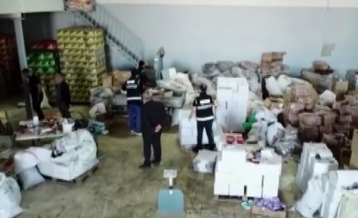 Gaziantep'te 74 Ton Bozulmus Kaçak Gida Ele Geçirildi