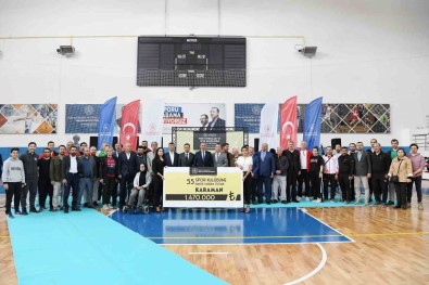 Karaman'da 55 Spor Kulübüne Nakdi Yardim